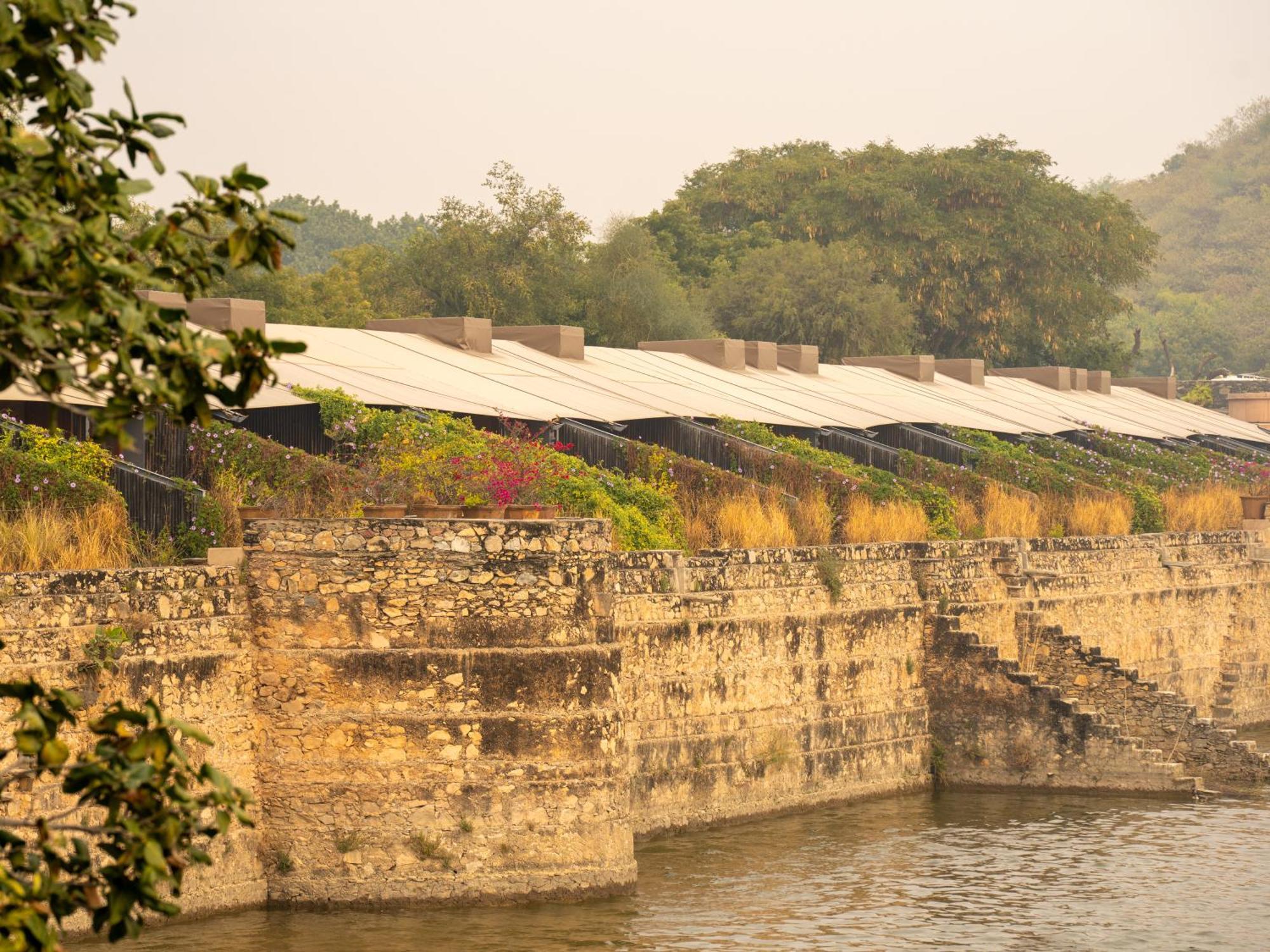 Raas Chhatrasagar, Nimaj, District Pali Екстер'єр фото